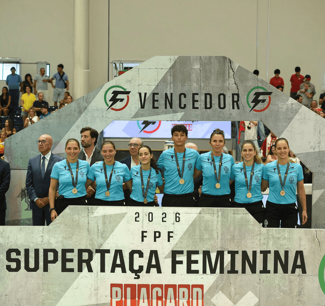 Constança Silva representou a arbitragem aveirense na Supertaça Feminina de Futsal