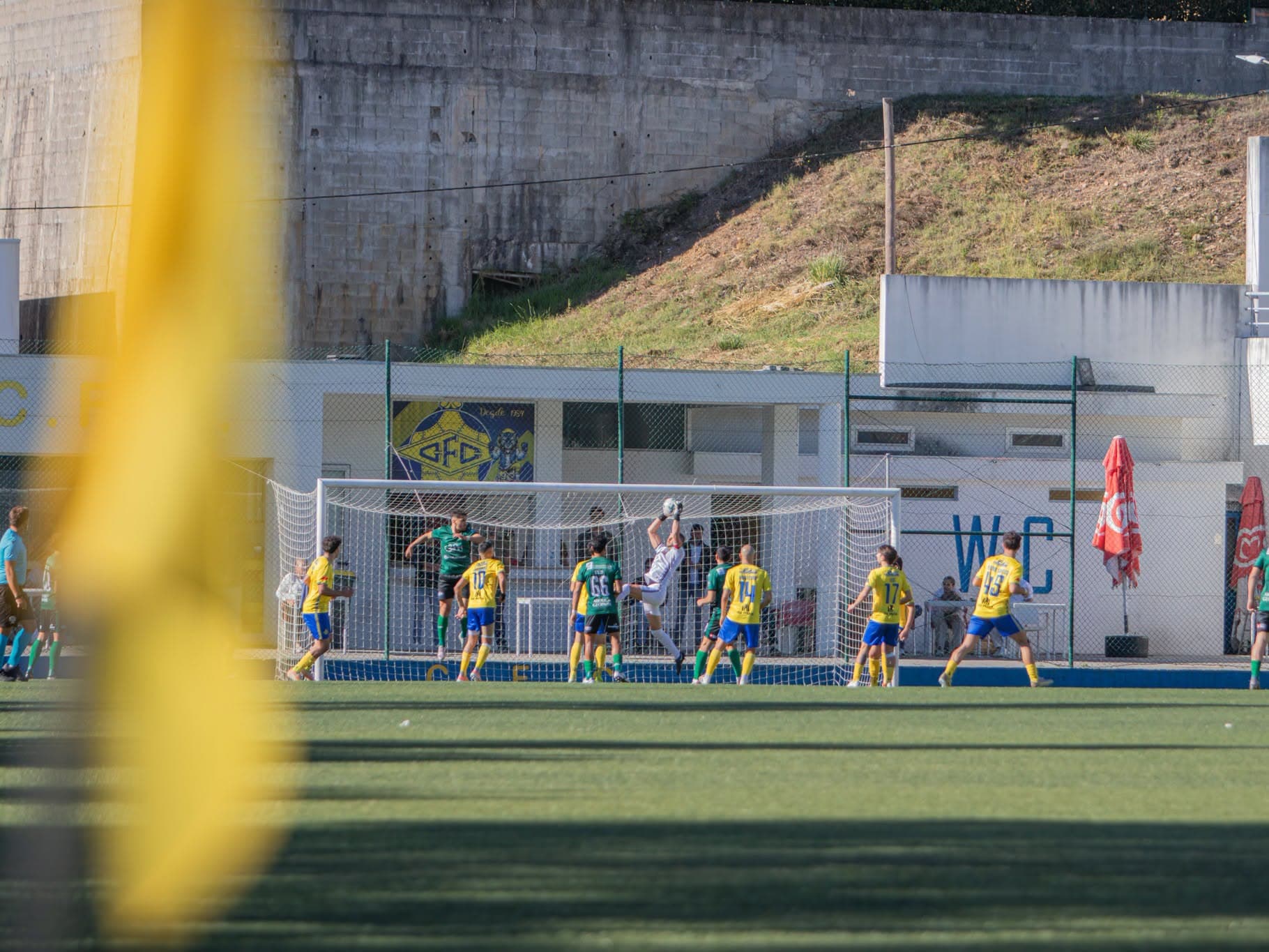 1.ª Divisão Distrital: Canedo FC vence com dez e sete equipas seguem só com vitórias